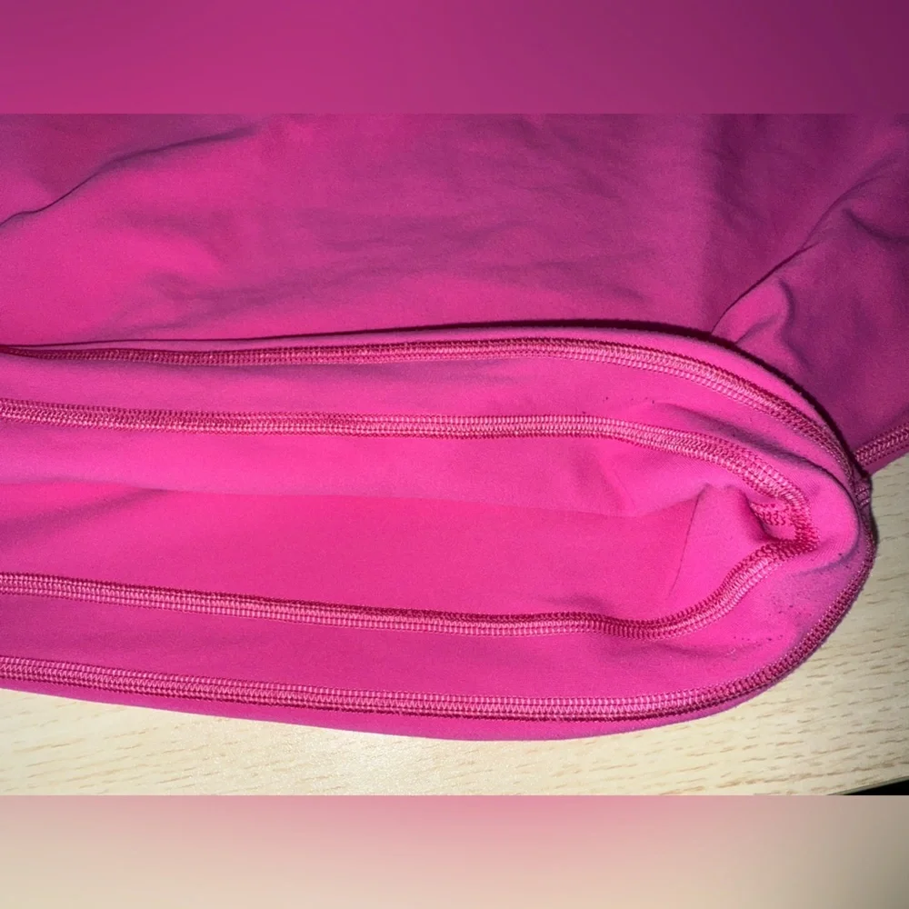 Lululemon Align Leggings with Pockets 25”, Size 14 - Picture 5 of 7